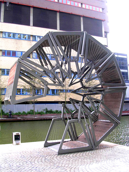 Incredible Rolling Bridge in London 6