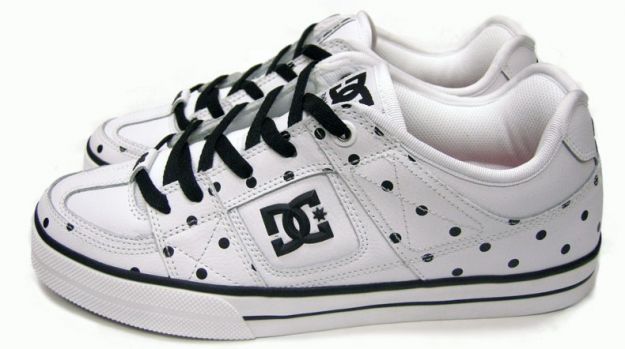 ryan-smith-15-se-dc-shoes-white-polka-dot-2.jpg